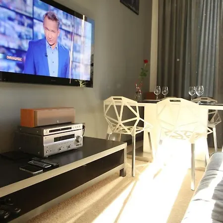Hotel Emilii Plater 36, Centrum *
